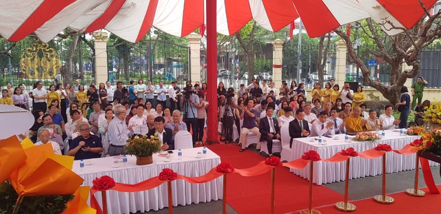 Khai mạc trưng bày Vũ khúc Thiền môn - Nghệ thuật Phật giáo thời Lý- Ảnh 3. Khai mạc trưng bày Vũ khúc Thiền môn - Nghệ thuật Phật giáo thời Lý- Ảnh 3.