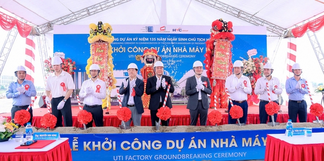 Vĩnh Phúc: Nhà máy công nghệ cao UTI khởi công tại KCN Thang Long- Ảnh 1. Vĩnh Phúc: Nhà máy công nghệ cao UTI khởi công tại KCN Thang Long- Ảnh 1.