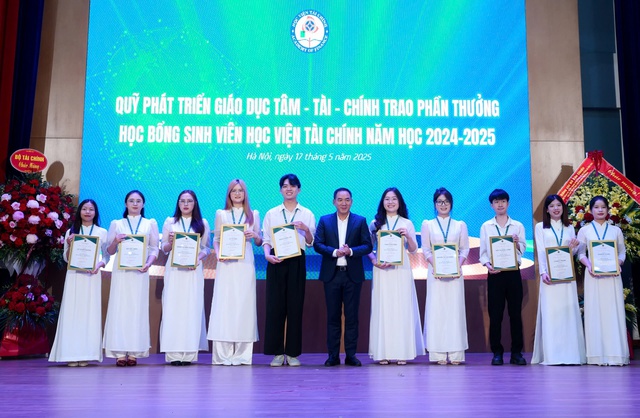 Diễn đàn Hợp tác và Phát triển 2025 khơi nguồn sáng tạo mới- Ảnh 5. Diễn đàn Hợp tác và Phát triển 2025 khơi nguồn sáng tạo mới- Ảnh 5.