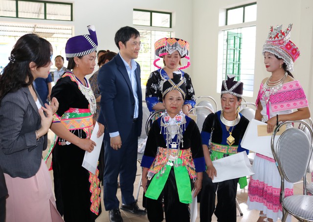Nghệ An: JICA hỗ trợ kỹ thuật trồng tỏi cho dân tộc thiểu số- Ảnh 3. Nghệ An: JICA hỗ trợ kỹ thuật trồng tỏi cho dân tộc thiểu số- Ảnh 3.