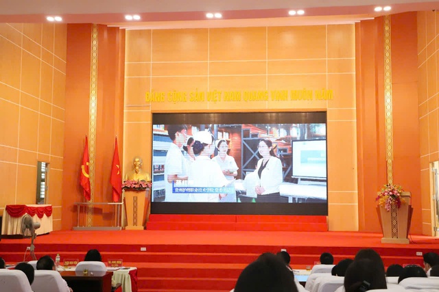 Trường CĐ Y tế Phú Thọ: Hợp tác chiến lược với Trường CĐ Nghề Điều Dưỡng Quý Châu, Trung Quốc- Ảnh 3. Trường CĐ Y tế Phú Thọ: Hợp tác chiến lược với Trường CĐ Nghề Điều Dưỡng Quý Châu, Trung Quốc- Ảnh 3.