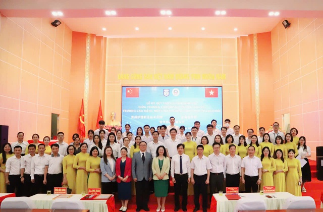 Trường CĐ Y tế Phú Thọ: Hợp tác chiến lược với Trường CĐ Nghề Điều Dưỡng Quý Châu, Trung Quốc- Ảnh 7. Trường CĐ Y tế Phú Thọ: Hợp tác chiến lược với Trường CĐ Nghề Điều Dưỡng Quý Châu, Trung Quốc- Ảnh 7.