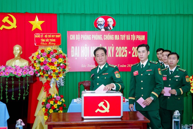 BĐBP Sóc Trăng: Đại hội Chi bộ Phòng Phòng, chống ma túy và tội phạm nhiệm kỳ 2025-2030- Ảnh 3. BĐBP Sóc Trăng: Đại hội Chi bộ Phòng Phòng, chống ma túy và tội phạm nhiệm kỳ 2025-2030- Ảnh 3.