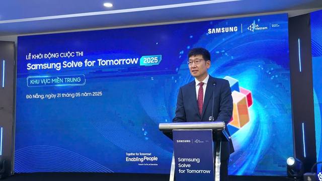 Samsung khởi động cuộc thi Solve for Tomorrow 2025 tại miền Trung- Ảnh 1. Samsung khởi động cuộc thi Solve for Tomorrow 2025 tại miền Trung- Ảnh 1.