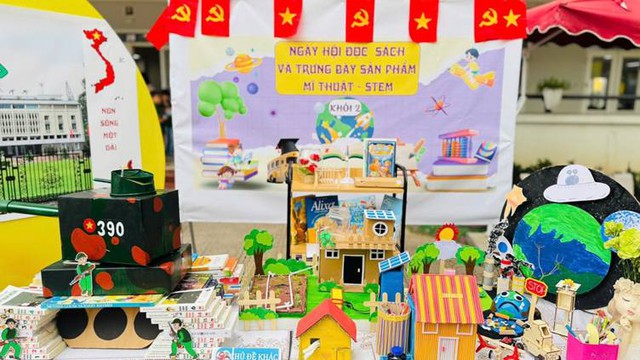 Marketing giáo dục trong kỷ nguyên số: Khi lớp học trở thành thương hiệu, học sinh là trung tâm trải nghiệm- Ảnh 6. Marketing giáo dục trong kỷ nguyên số: Khi lớp học trở thành thương hiệu, học sinh là trung tâm trải nghiệm- Ảnh 6.