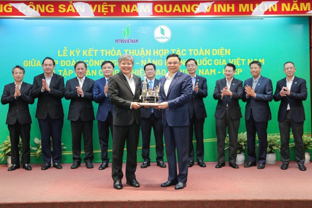 Ký kết hợp tác giữa VRG và Petrovietnam: Nỗ lực hướng tới tăng trưởng xanh- Ảnh 7. Ký kết hợp tác giữa VRG và Petrovietnam: Nỗ lực hướng tới tăng trưởng xanh- Ảnh 7.