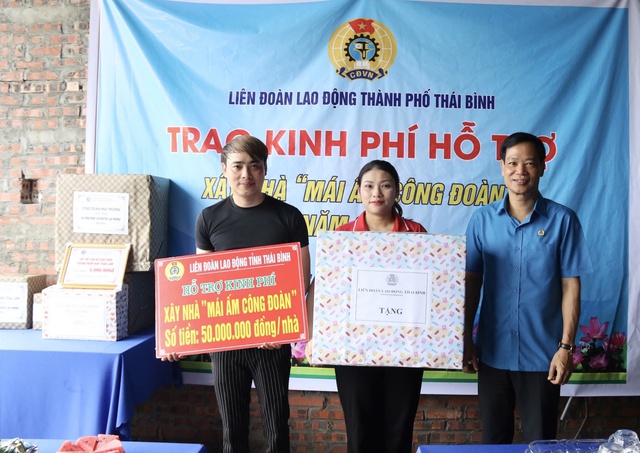 Thái Bình: Trao hỗ trợ 350 triệu đồng cho 7 đoàn viên xây nhà mái ấm- Ảnh 1. Thái Bình: Trao hỗ trợ 350 triệu đồng cho 7 đoàn viên xây nhà mái ấm- Ảnh 1.