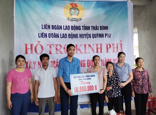 Thái Bình: Trao hỗ trợ 350 triệu đồng cho 7 đoàn viên xây nhà mái ấm- Ảnh 2. Thái Bình: Trao hỗ trợ 350 triệu đồng cho 7 đoàn viên xây nhà mái ấm- Ảnh 2.