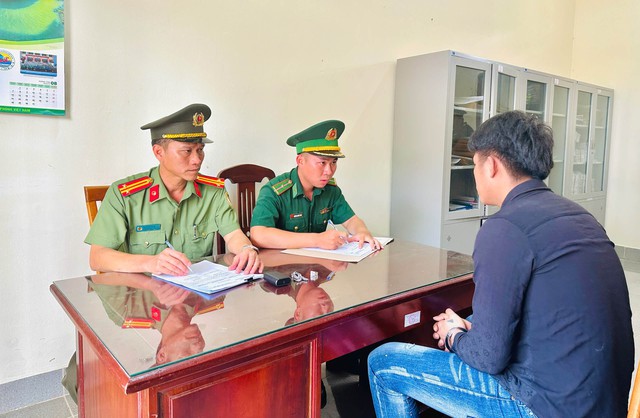 Kiên Giang: Cán bộ Biên phòng nhiệt huyết trong phòng, chống tội phạm- Ảnh 1. Kiên Giang: Cán bộ Biên phòng nhiệt huyết trong phòng, chống tội phạm- Ảnh 1.