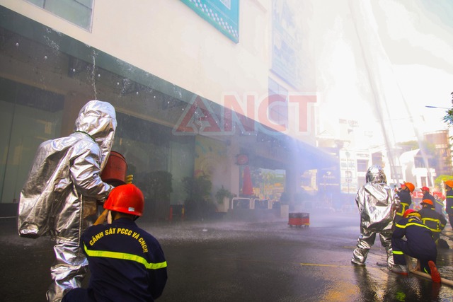 Công an TP. Cần Thơ: Chủ động phòng, chống sự cố, thiên tai và tìm kiếm cứu nạn- Ảnh 1. Công an TP. Cần Thơ: Chủ động phòng, chống sự cố, thiên tai và tìm kiếm cứu nạn- Ảnh 1.