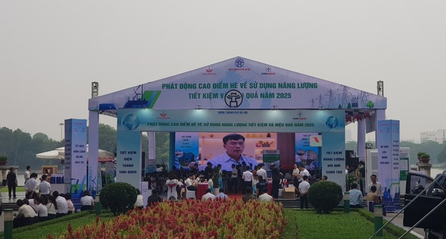 Hà Nội: Phát động cao điểm hè sử dụng năng lượng tiết kiệm năm 2025- Ảnh 3. Hà Nội: Phát động cao điểm hè sử dụng năng lượng tiết kiệm năm 2025- Ảnh 3.