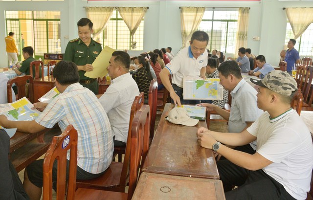 Kiên Giang: Tuyên truyền bảo vệ chủ quyền biên giới biển đảo và an toàn đường ống dẫn khí PM3- Ảnh 1. Kiên Giang: Tuyên truyền bảo vệ chủ quyền biên giới biển đảo và an toàn đường ống dẫn khí PM3- Ảnh 1.