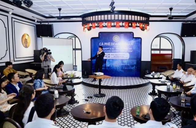ChatGPT & AI - Trợ lý triệu đô cho doanh nghiệp thời số hóa- Ảnh 1. ChatGPT & AI - Trợ lý triệu đô cho doanh nghiệp thời số hóa- Ảnh 1.