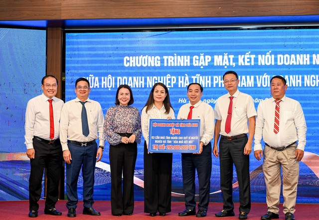 Hà Tĩnh: Xóa nhà tạm nhà dột nát, lan tỏa tinh thần Hà Tĩnh: Xóa nhà tạm nhà dột nát, lan tỏa tinh thần