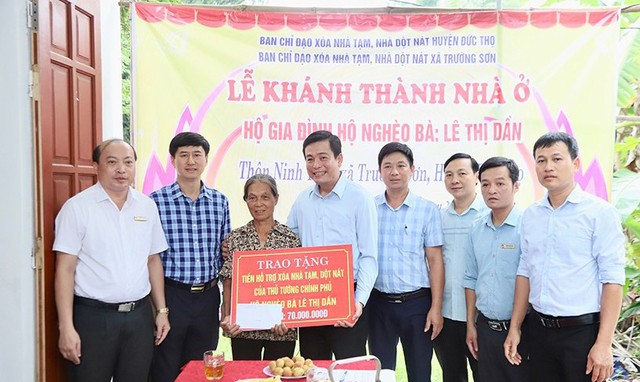 Hà Tĩnh: Xóa nhà tạm nhà dột nát, lan tỏa tinh thần Hà Tĩnh: Xóa nhà tạm nhà dột nát, lan tỏa tinh thần