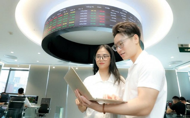 Củng cố vai trò của thị trường chứng khoán trong giai đoạn mới- Ảnh 1. Củng cố vai trò của thị trường chứng khoán trong giai đoạn mới- Ảnh 1.