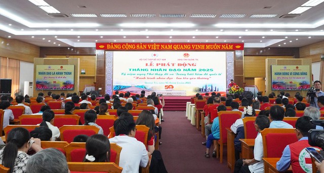 Quảng Trị: “Tháng Nhân đạo” năm 2025 với chủ đề “Hành trình nhân đạo - Lan tỏa yêu thương”- Ảnh 1. Quảng Trị: “Tháng Nhân đạo” năm 2025 với chủ đề “Hành trình nhân đạo - Lan tỏa yêu thương”- Ảnh 1.