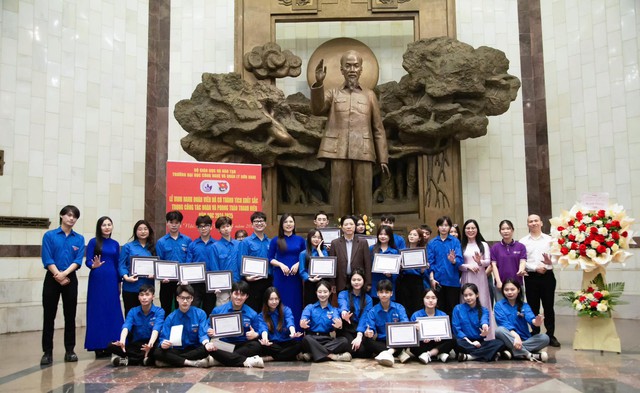 Ngành Marketing Trường UTM: Bệ phóng cho thế hệ Marketer thời đại số- Ảnh 2. Ngành Marketing Trường UTM: Bệ phóng cho thế hệ Marketer thời đại số- Ảnh 2.