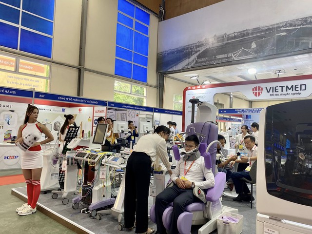 Vietnam Medi-Pharm 2025: Cơ hội kết nối hợp tác doanh nghiệp y tế trong và ngoài nước- Ảnh 3. Vietnam Medi-Pharm 2025: Cơ hội kết nối hợp tác doanh nghiệp y tế trong và ngoài nước- Ảnh 3.