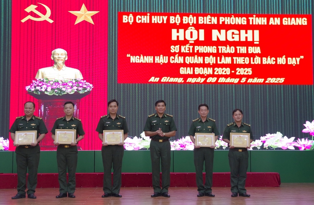 BĐBP tỉnh An Giang: Sơ kết phong trào thi đua “Ngành Hậu cần Quân đội làm theo lời Bác Hồ dạy”- Ảnh 1. BĐBP tỉnh An Giang: Sơ kết phong trào thi đua “Ngành Hậu cần Quân đội làm theo lời Bác Hồ dạy”- Ảnh 1.