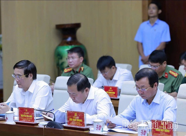 Tổng Bí thư Tô Lâm làm việc với Ban Thường vụ Tỉnh ủy Phú Thọ, Vĩnh Phúc, Hòa Bình- Ảnh 3. Tổng Bí thư Tô Lâm làm việc với Ban Thường vụ Tỉnh ủy Phú Thọ, Vĩnh Phúc, Hòa Bình- Ảnh 3.