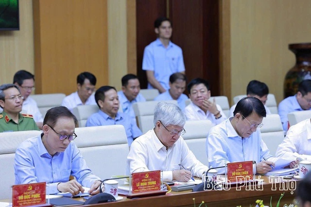 Tổng Bí thư Tô Lâm làm việc với Ban Thường vụ Tỉnh ủy Phú Thọ, Vĩnh Phúc, Hòa Bình- Ảnh 5. Tổng Bí thư Tô Lâm làm việc với Ban Thường vụ Tỉnh ủy Phú Thọ, Vĩnh Phúc, Hòa Bình- Ảnh 5.