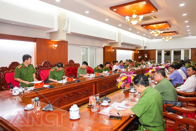Cần Thơ: Họp bàn phương án bố trí phân trại tạm giam và kho vật chứng khu vực sau sáp nhập- Ảnh 2. Cần Thơ: Họp bàn phương án bố trí phân trại tạm giam và kho vật chứng khu vực sau sáp nhập- Ảnh 2.