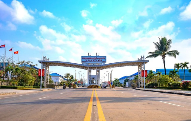 Vòng đàm phán thứ ba liên quan đến mức thuế quan cao từ Mỹ - Cơ hội nào cho Campuchia- Ảnh 2. Vòng đàm phán thứ ba liên quan đến mức thuế quan cao từ Mỹ - Cơ hội nào cho Campuchia- Ảnh 2.