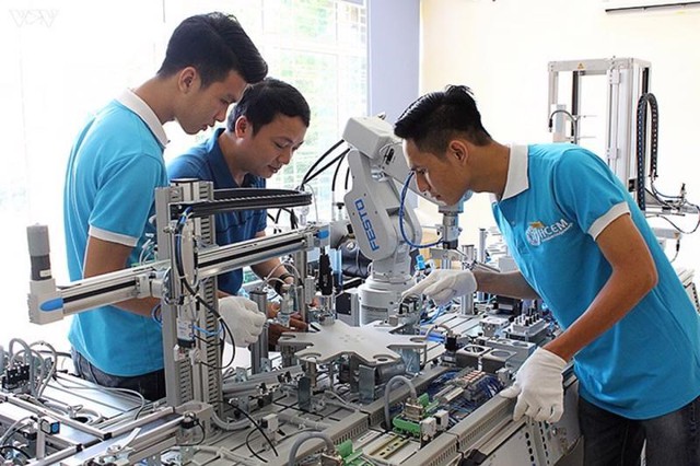 Nghệ An: Đào tạo, phát triển nhân lực có kỹ năng nghề đạt nhiều kết quả tích cực- Ảnh 1. Nghệ An: Đào tạo, phát triển nhân lực có kỹ năng nghề đạt nhiều kết quả tích cực- Ảnh 1.