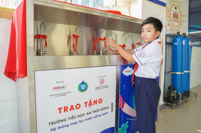 5 tháng đầu năm, HDBank tặng 2.000 căn nhà tình thương- Ảnh 2. 5 tháng đầu năm, HDBank tặng 2.000 căn nhà tình thương- Ảnh 2.
