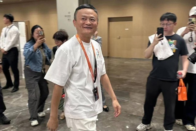 Một lá thư gửi đến Alibaba khiến Jack Ma ở ẩn bao năm phải xuất đầu lộ diện: Chuyện gì đã xảy ra?- Ảnh 1. Một lá thư gửi đến Alibaba khiến Jack Ma ở ẩn bao năm phải xuất đầu lộ diện: Chuyện gì đã xảy ra?- Ảnh 1.