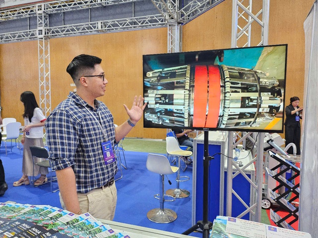 Vietnam AutoExpo 17: Khát vọng vươn lên của nền công nghiệp Việt Nam- Ảnh 2. Vietnam AutoExpo 17: Khát vọng vươn lên của nền công nghiệp Việt Nam- Ảnh 2.