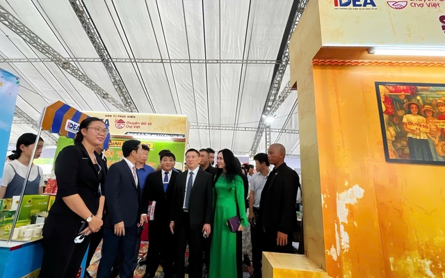 Chính thức công bố chương trình Chuyển đổi số tiểu thương chợ truyền thống- Ảnh 6. Chính thức công bố chương trình Chuyển đổi số tiểu thương chợ truyền thống- Ảnh 6.