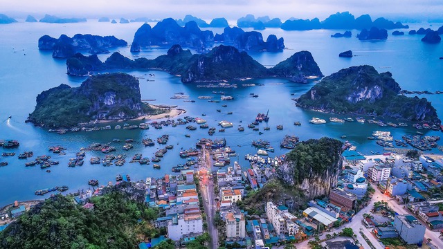 Quảng Ninh: Phê duyệt nhà đầu tư tổ hợp khu đô thị nghỉ dưỡng, sân golf ở Vân Đồn- Ảnh 1. Quảng Ninh: Phê duyệt nhà đầu tư tổ hợp khu đô thị nghỉ dưỡng, sân golf ở Vân Đồn- Ảnh 1.