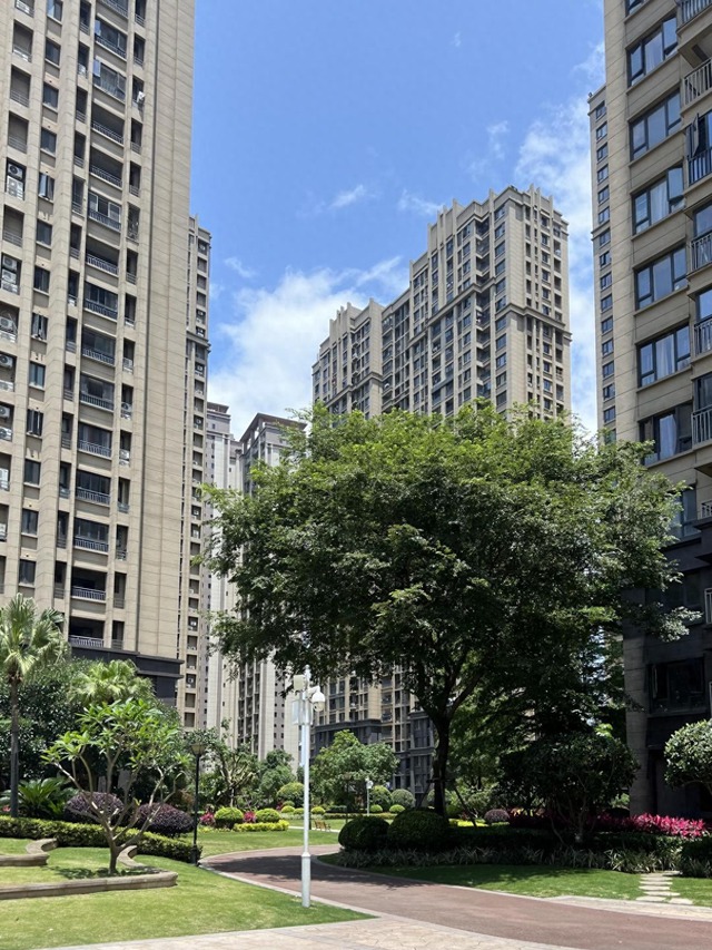 Có tiền mua chung cư cứ chọn 5 "tầng vàng" này: Càng ở càng lộc, nếu bán đi cũng lãi lớn- Ảnh 1.