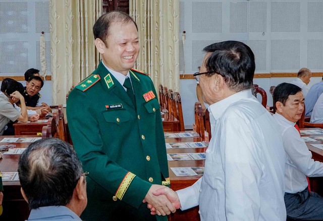 Bộ đội Biên phòng tỉnh An Giang đón nhận Huân chương Chiến công hạng Nhì- Ảnh 5. Bộ đội Biên phòng tỉnh An Giang đón nhận Huân chương Chiến công hạng Nhì- Ảnh 5.