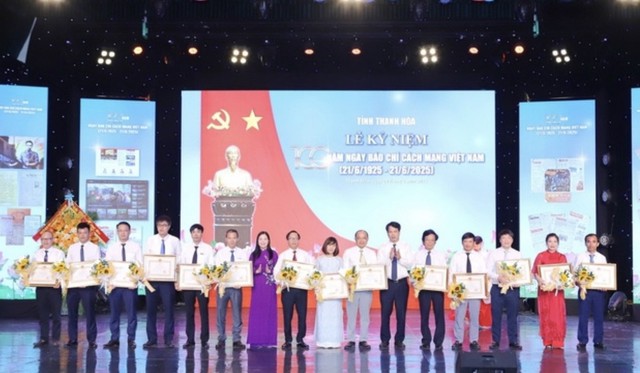 Thanh Hóa: Tổ chức kỷ niệm 100 năm ngày Báo chí Cách mạng Việt Nam- Ảnh 6. Thanh Hóa: Tổ chức kỷ niệm 100 năm ngày Báo chí Cách mạng Việt Nam- Ảnh 6.