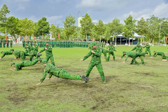 Cán bộ, chiến sĩ Biên phòng nâng cao khả năng cận chiến trong bảo vệ biên giới, biển đảo- Ảnh 3. Cán bộ, chiến sĩ Biên phòng nâng cao khả năng cận chiến trong bảo vệ biên giới, biển đảo- Ảnh 3.
