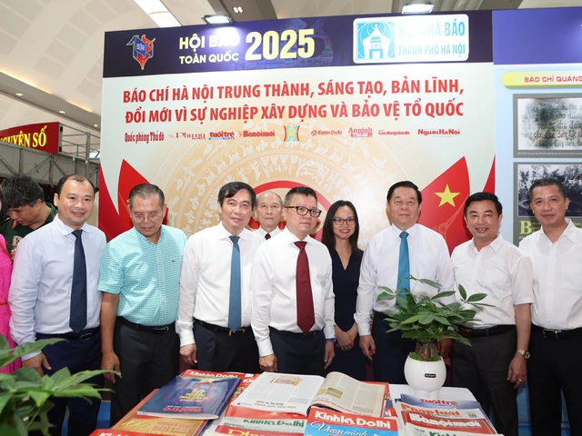 Hội Báo toàn quốc 2025: Bản lĩnh báo chí cách mạng trong kỷ nguyên vươn mình của dân tộc- Ảnh 3. Hội Báo toàn quốc 2025: Bản lĩnh báo chí cách mạng trong kỷ nguyên vươn mình của dân tộc- Ảnh 3.