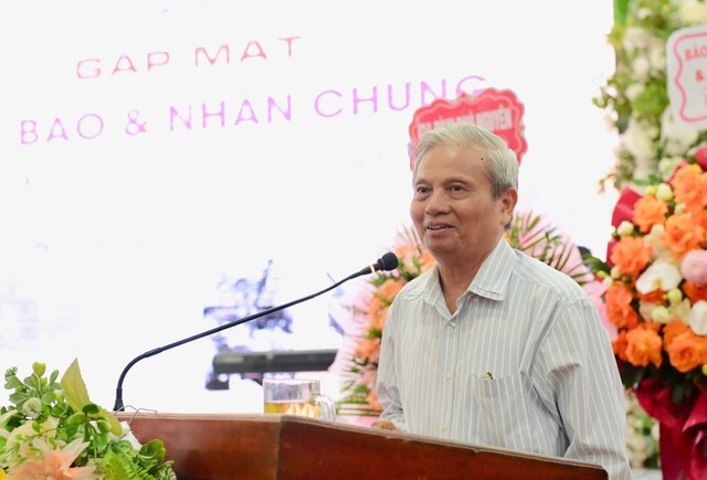 Gặp mặt “Nhà báo và nhân chứng”: Tri ân truyền thống, tiếp nối khí phách báo chí Cách mạng xứ Nghệ- Ảnh 7. Gặp mặt “Nhà báo và nhân chứng”: Tri ân truyền thống, tiếp nối khí phách báo chí Cách mạng xứ Nghệ- Ảnh 7.