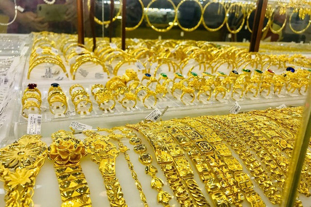 Giá vàng hôm nay 20/6: Tiếp đà giảm- Ảnh 1. Giá vàng hôm nay 20/6: Tiếp đà giảm- Ảnh 1.