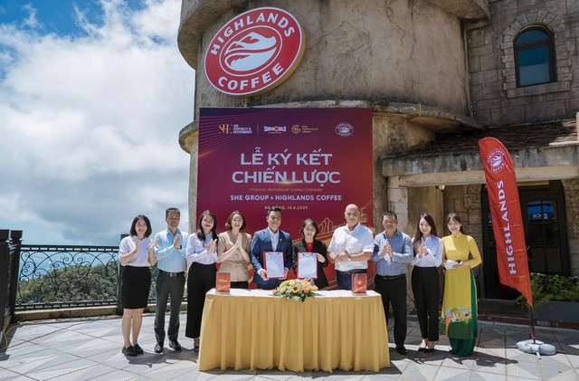 Sẽ có 6 cửa hàng café Highlands tại hệ thống Sun World, Sun Hospitality trong 2025- Ảnh 1. Sẽ có 6 cửa hàng café Highlands tại hệ thống Sun World, Sun Hospitality trong 2025- Ảnh 1.