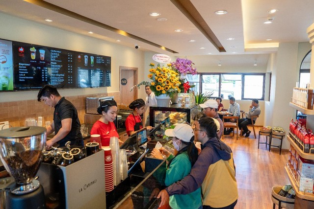 Sẽ có 6 cửa hàng café Highlands tại hệ thống Sun World, Sun Hospitality trong 2025- Ảnh 2. Sẽ có 6 cửa hàng café Highlands tại hệ thống Sun World, Sun Hospitality trong 2025- Ảnh 2.