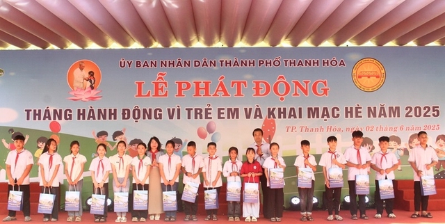 TP Thanh Hóa: Phát động Tháng hành động vì trẻ em và khai mạc hè năm 2025- Ảnh 1. TP Thanh Hóa: Phát động Tháng hành động vì trẻ em và khai mạc hè năm 2025- Ảnh 1.