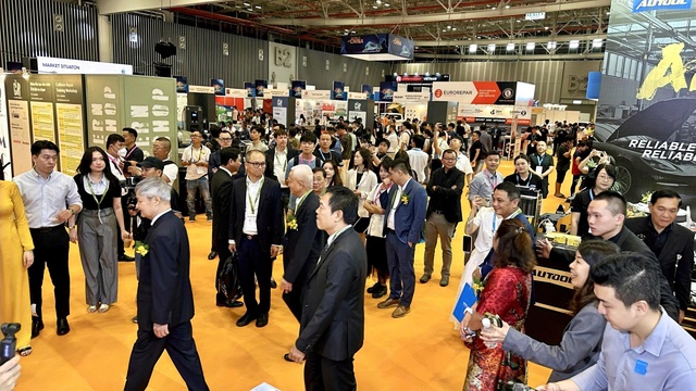 Khai Mạc Triển Lãm Automechanika Ho Chi Minh City 2025- Ảnh 4. Khai Mạc Triển Lãm Automechanika Ho Chi Minh City 2025- Ảnh 4.