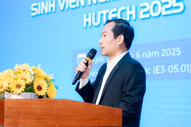 Sinh viên HUTECH đề xuất nhiều giải pháp chuyển đổi xanh cho logistics- Ảnh 1. Sinh viên HUTECH đề xuất nhiều giải pháp chuyển đổi xanh cho logistics- Ảnh 1.