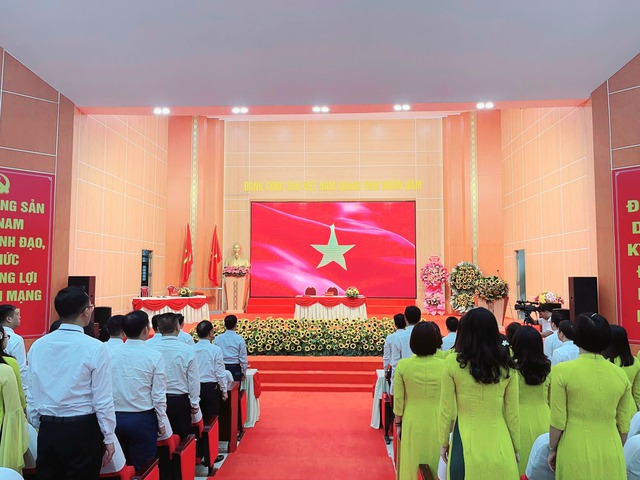 Đại hội Đảng bộ bộ phận Trường CĐ Y tế Phú Thọ lần thứ XXIV: Đổi mới vì mục tiêu phát triển bền vững- Ảnh 2. Đại hội Đảng bộ bộ phận Trường CĐ Y tế Phú Thọ lần thứ XXIV: Đổi mới vì mục tiêu phát triển bền vững- Ảnh 2.
