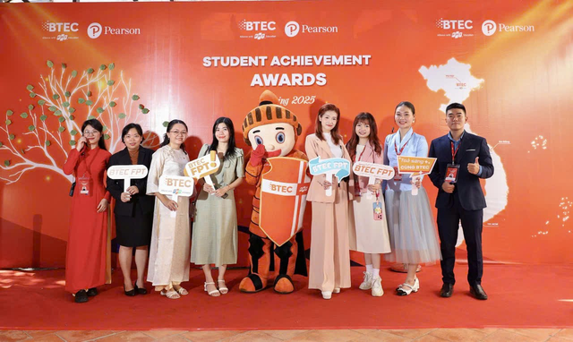 Cao đẳng Anh quốc BTEC FPT TP.HCM: Trao tặng học bổng “Cùng BTEC vươn ra thế giới”- Ảnh 2. Cao đẳng Anh quốc BTEC FPT TP.HCM: Trao tặng học bổng “Cùng BTEC vươn ra thế giới”- Ảnh 2.