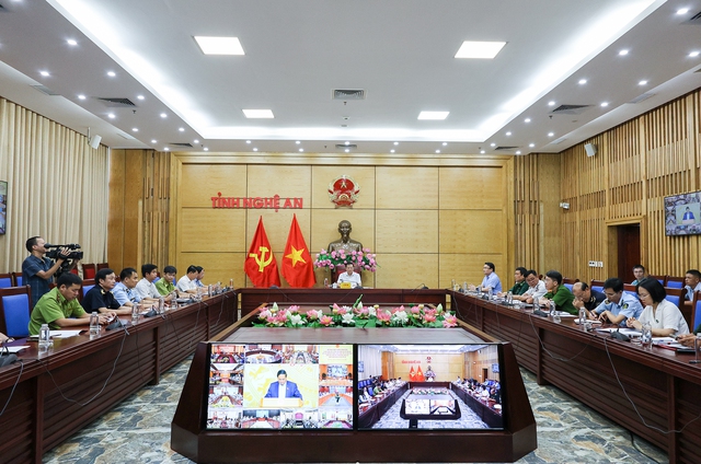 Phát động phong trào toàn dân tham gia cuộc chiến chống hàng giả- Ảnh 1. Phát động phong trào toàn dân tham gia cuộc chiến chống hàng giả- Ảnh 1.