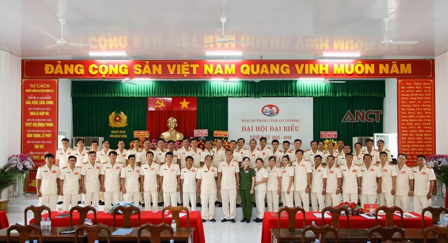 Công an Cần Thơ: Đại hội Đảng bộ Phòng Cảnh sát Cơ động, nhiệm kỳ 2025-2030- Ảnh 4. Công an Cần Thơ: Đại hội Đảng bộ Phòng Cảnh sát Cơ động, nhiệm kỳ 2025-2030- Ảnh 4.
